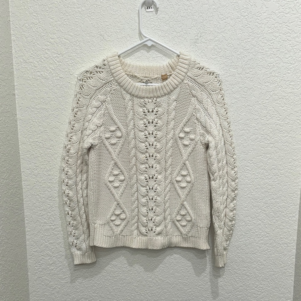 Women's Cream Cable Knit Sweater